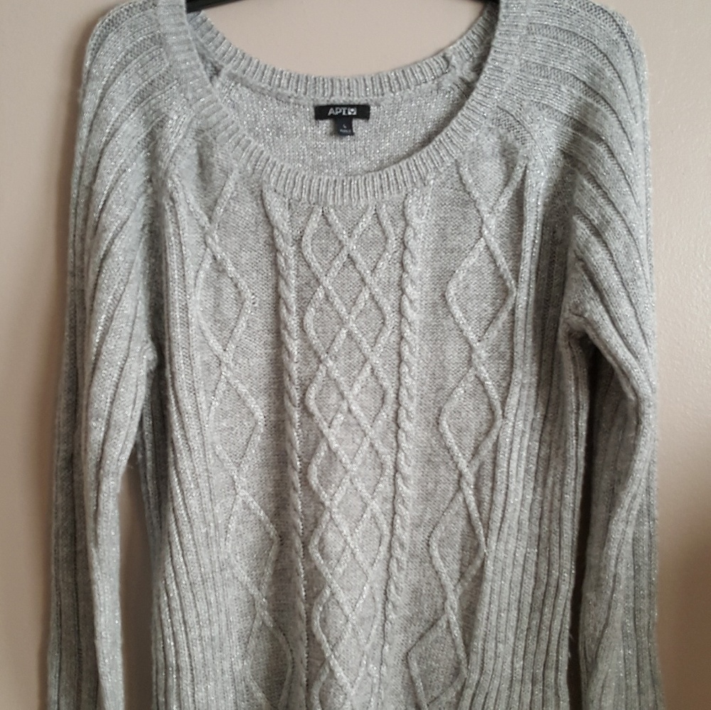 Womens pullover sweater